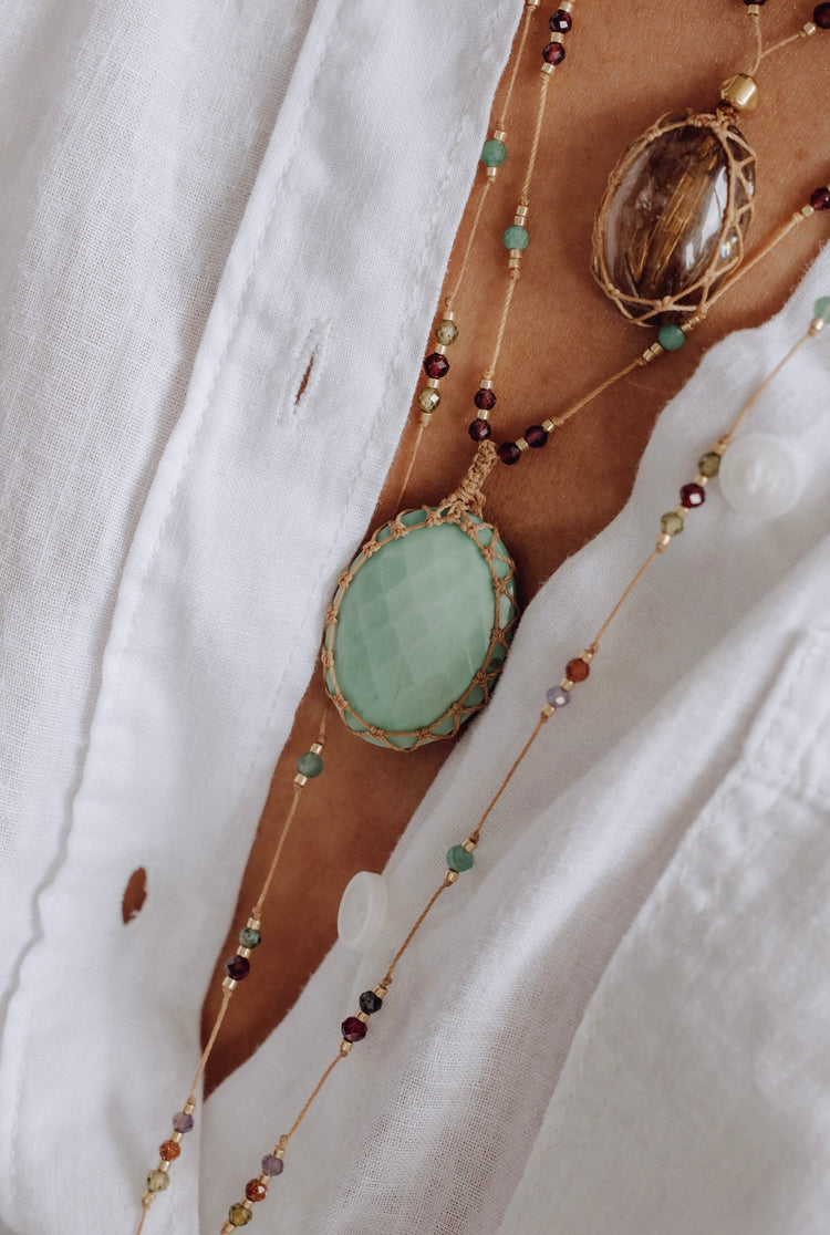 Collares