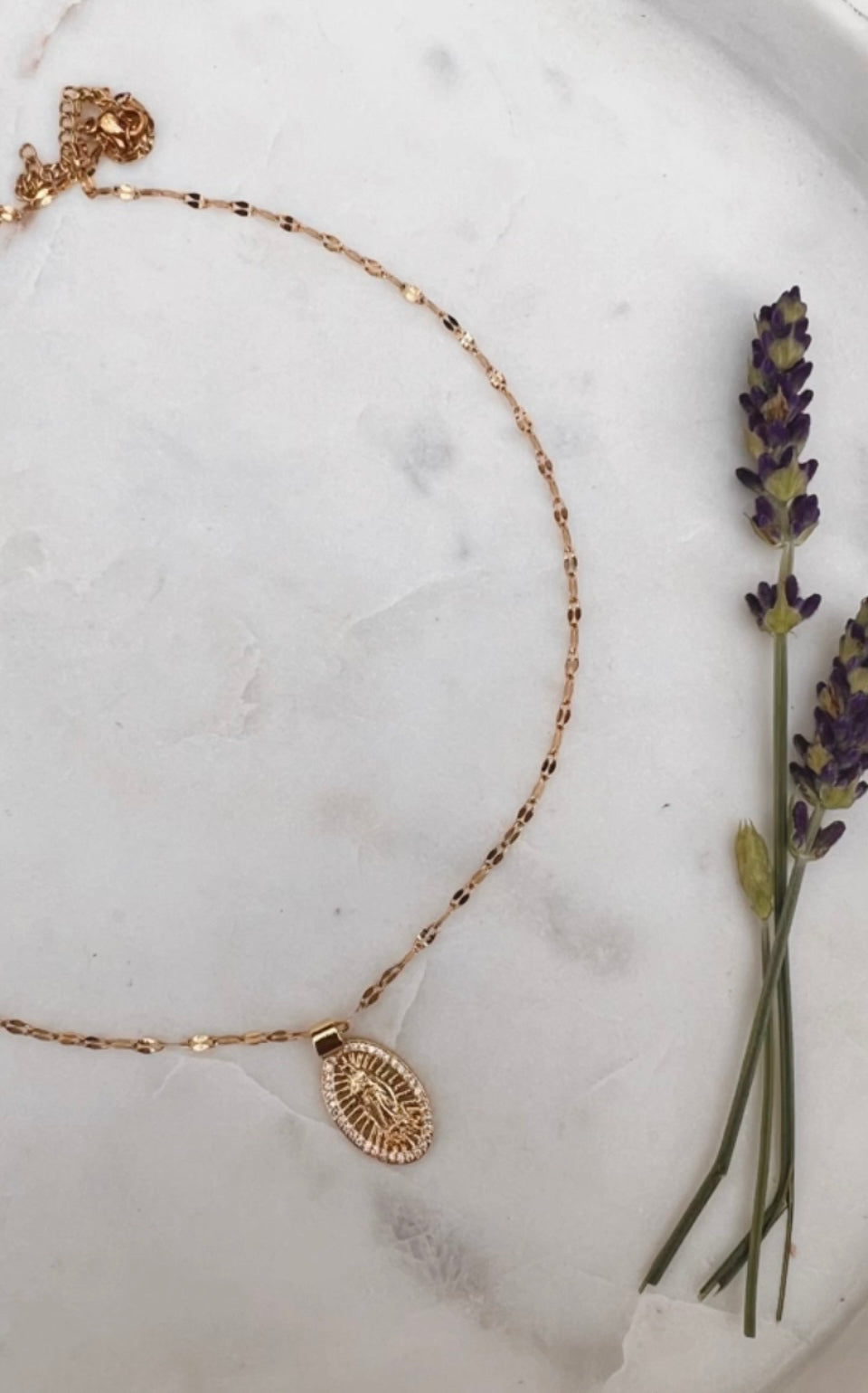 Collar Virgen