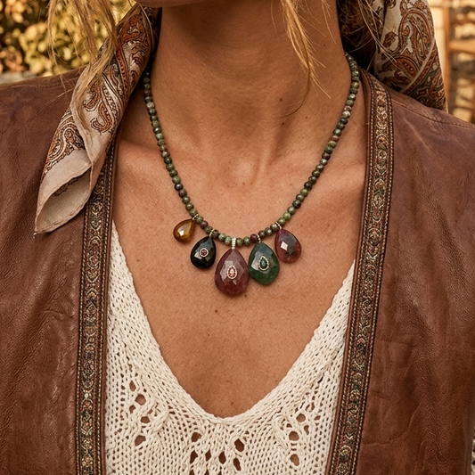 Collar Simone Piedras