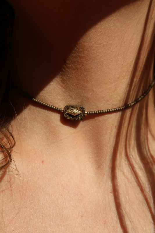 Choker Delia Broncita