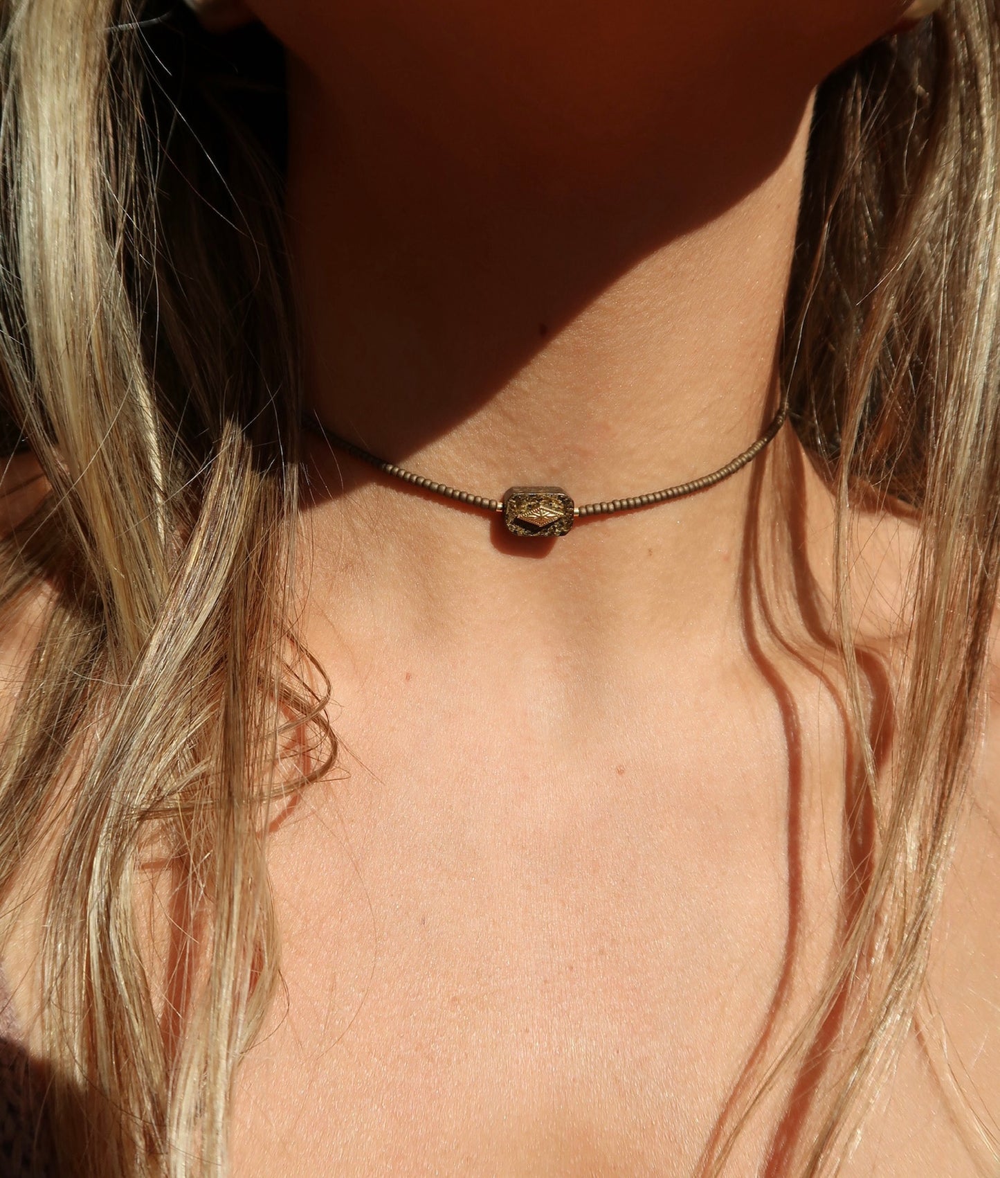 Choker Delia Broncita