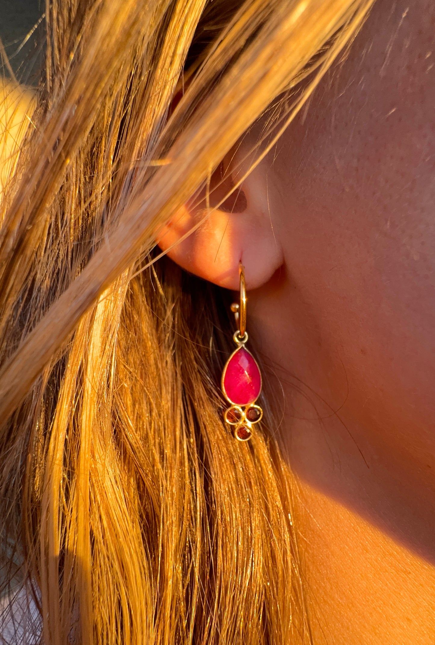 Aros Triana Raíz de Rubí