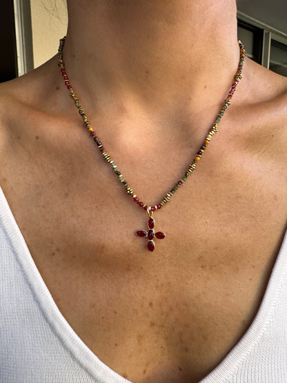 Collar Gina Cruz Granate