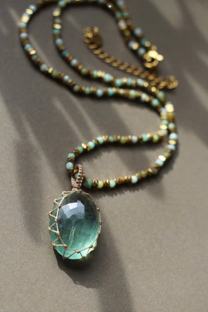 Collar Delhi Fluorita Verde