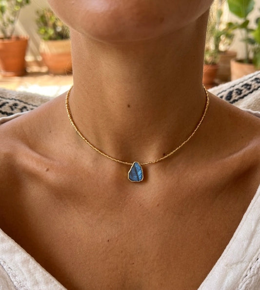 Collar Gaia Dorado Labradorita