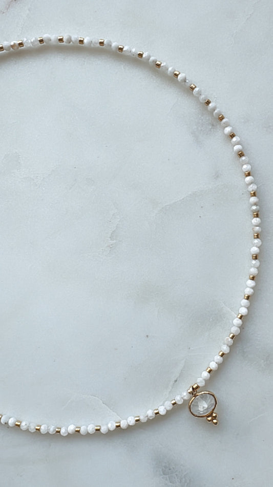 Collar Félix Ágata Blanca