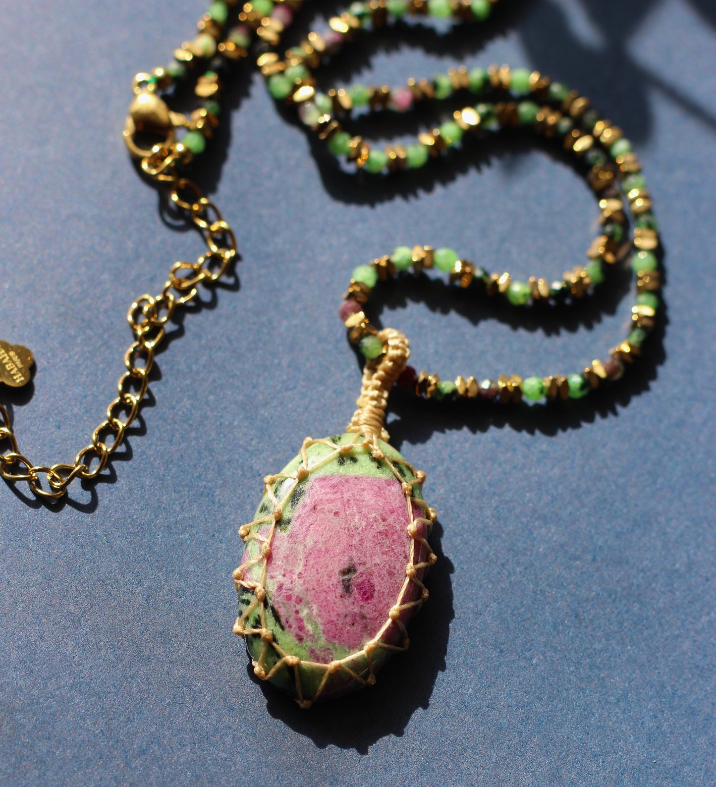 Collar Delhi Rubí Zoisita