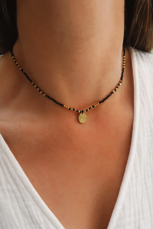 Collar Olivia Ónix