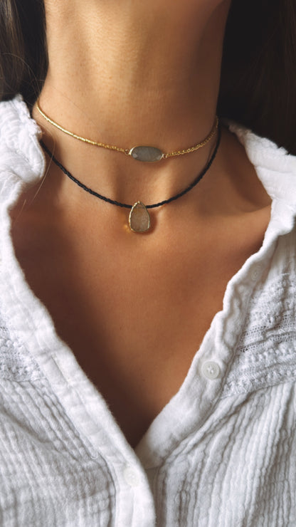 Choker Isis Labradorita