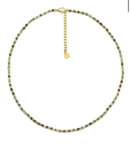 Collar Ana Turquesa Africana
