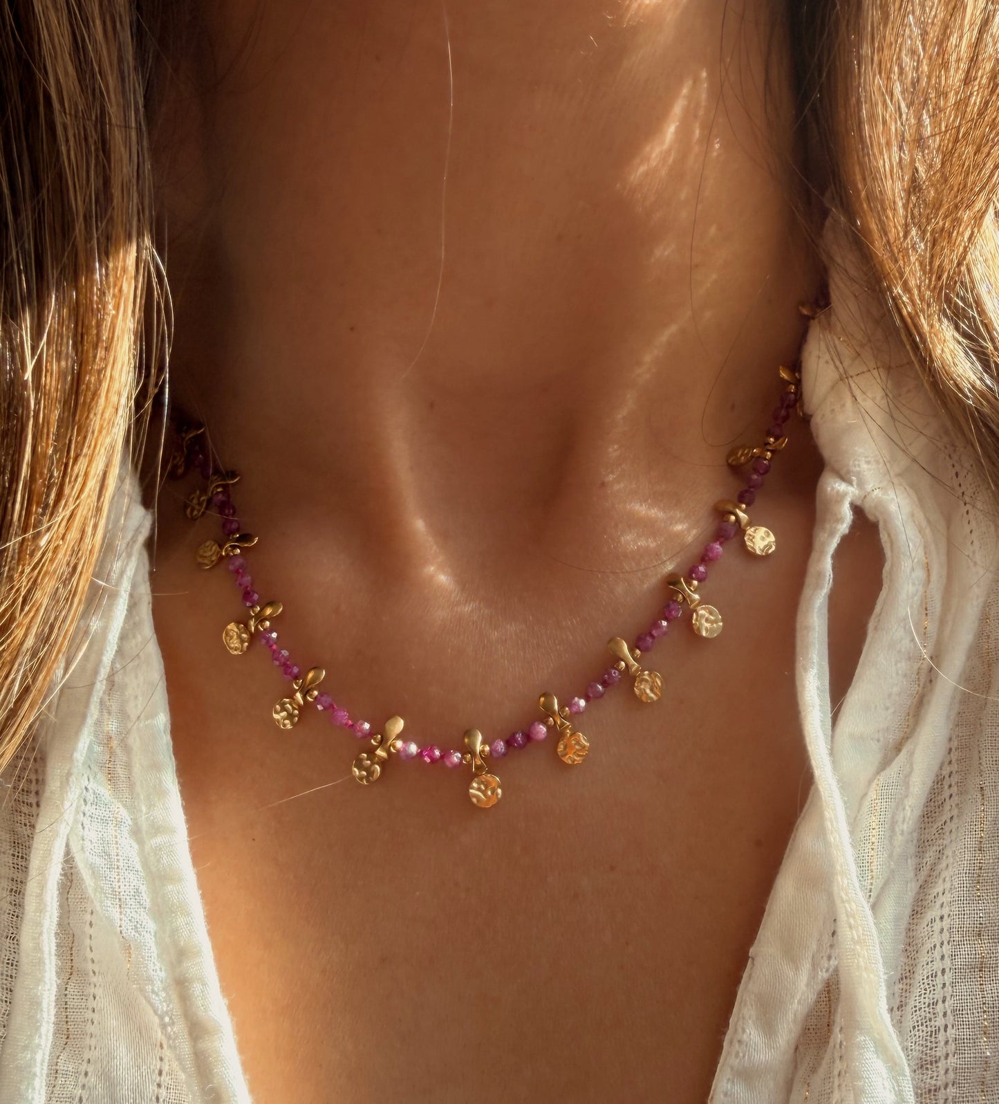 Collar Charlotte Raíz de Rubí