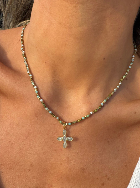 Collar lucia crisopasa