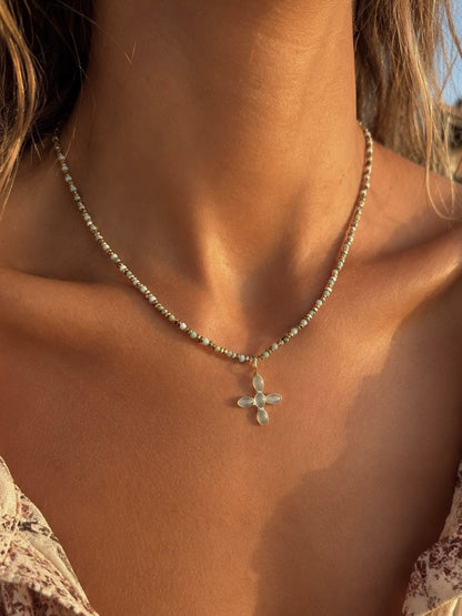 Collar lucia crisopasa