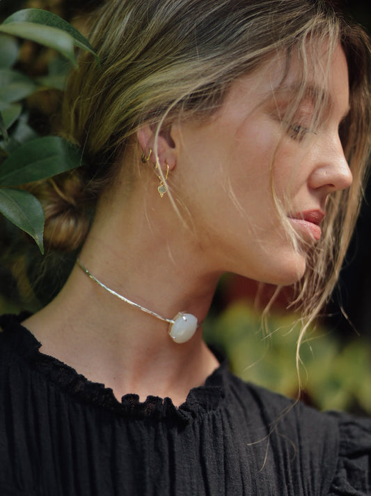 Choker Praya Calcedonia Blanca